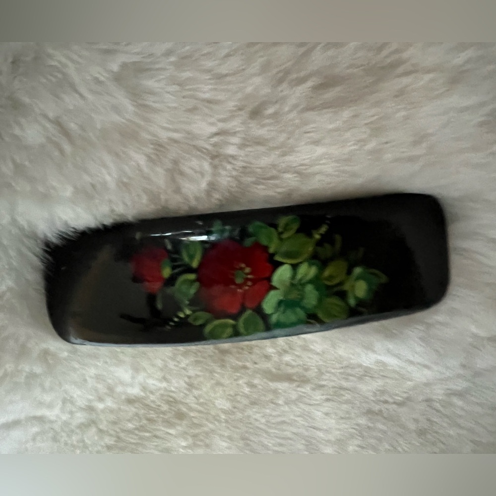 Gorgeous hair barrette